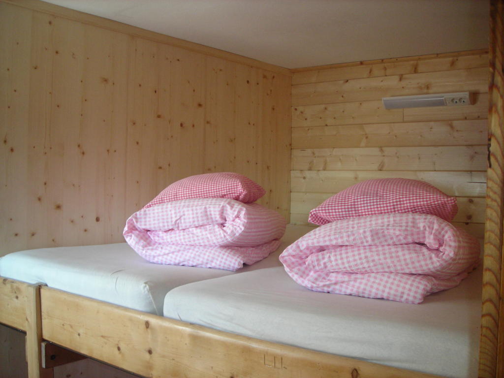 Skihuette Zams Room photo